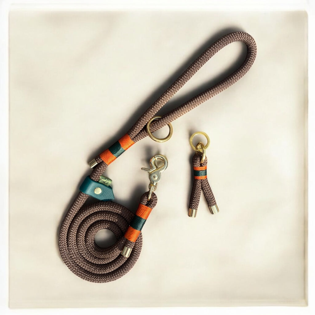 An image of the Greenwich Yarn Nala Tribe Rope Lead and Matching Keychain