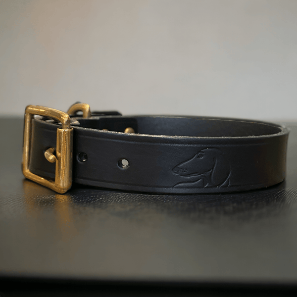 Luxury Classic Leather Dog Collar | Black or Chestnut Brown - Green Dog